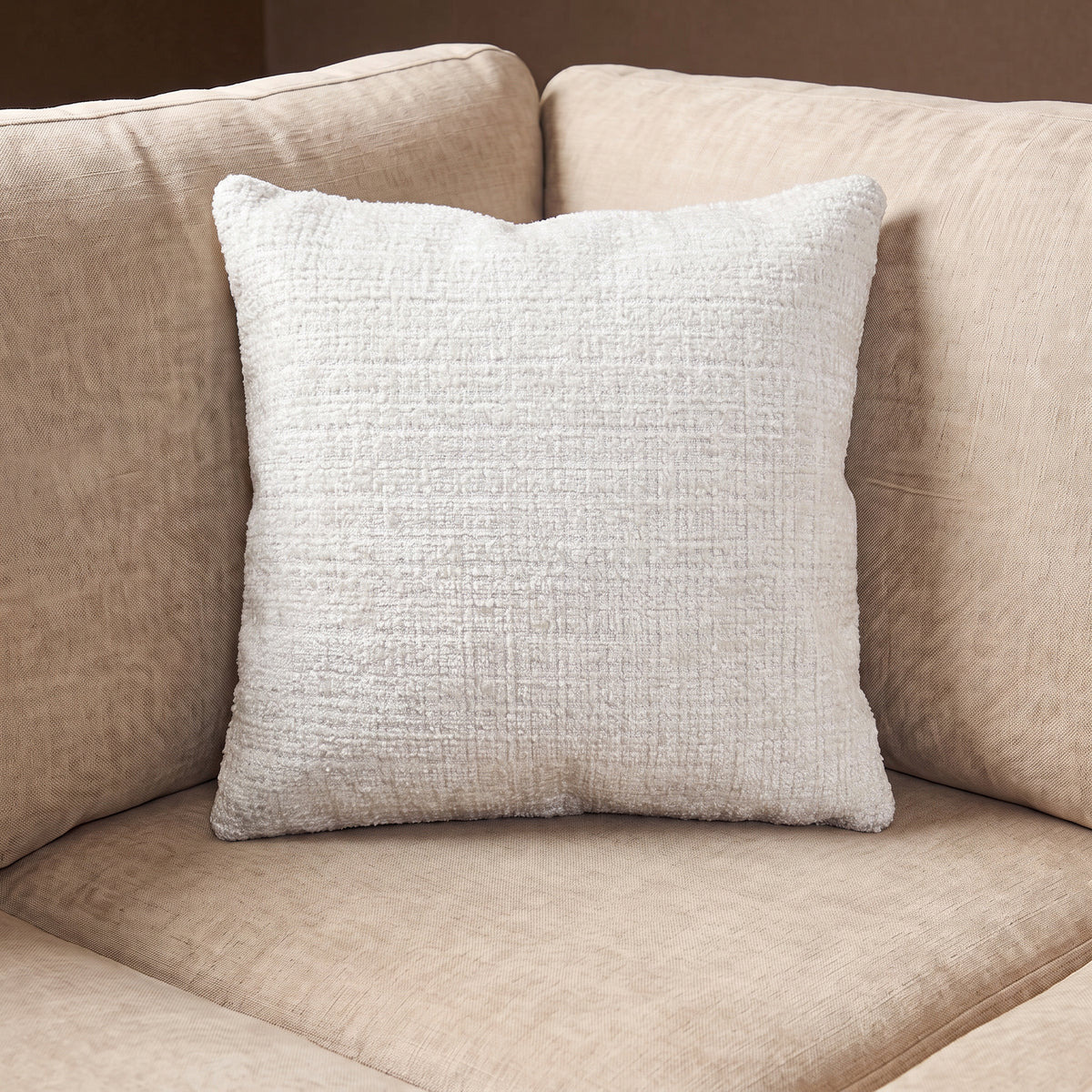 Sierkussen Off White 45 cm | Cremona 01