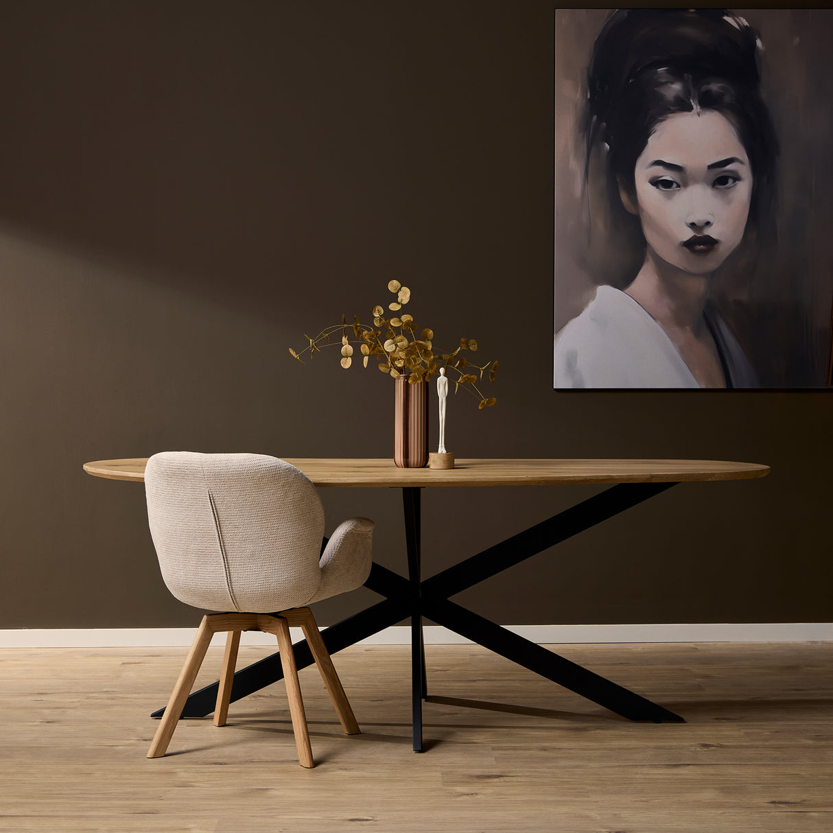 Organische Eettafel - 280 cm - Naturel Eikenhout - Zwarte Matrixpoot