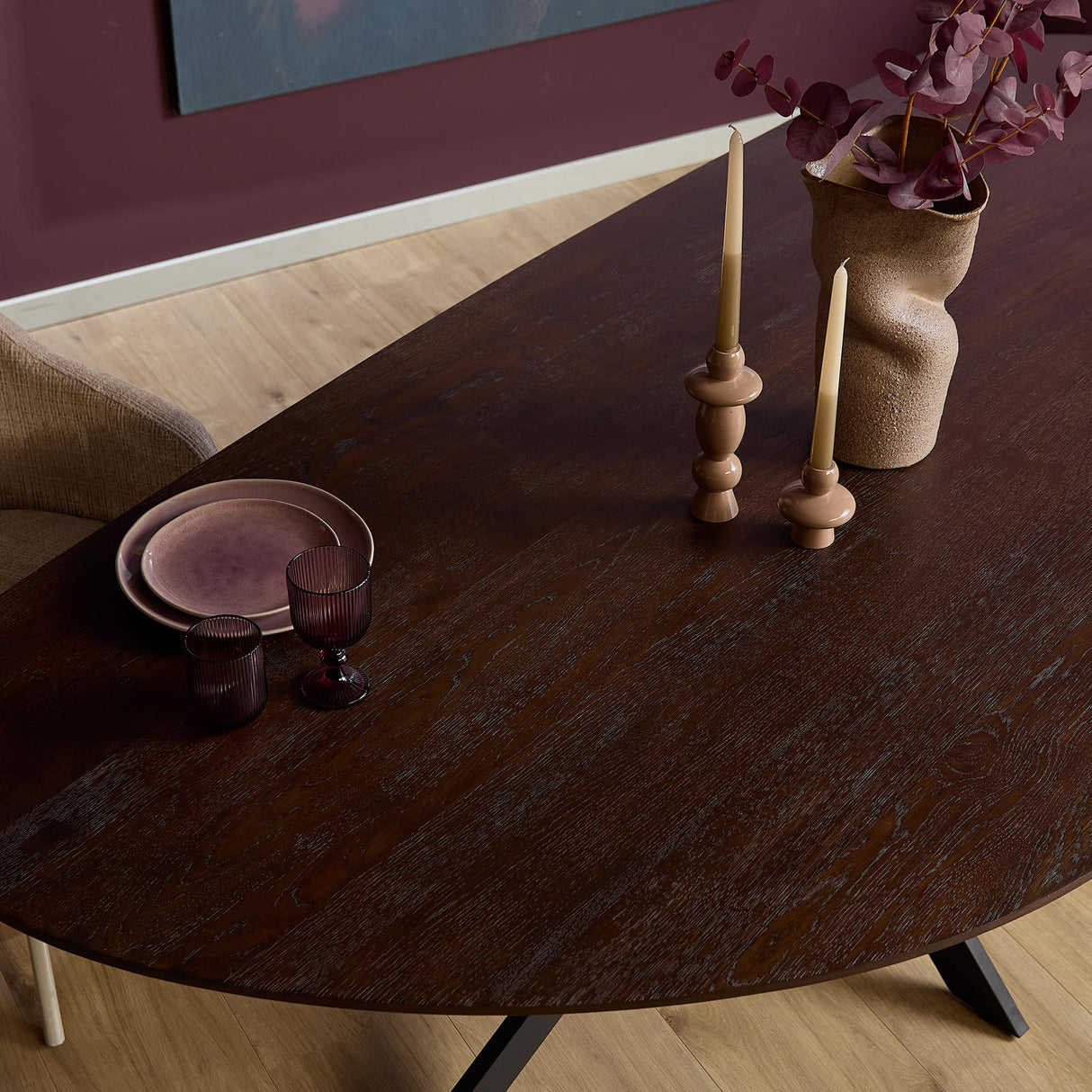 Organische Eettafel - Bruin Eikenhout - 210 cm - Matrixpoot
