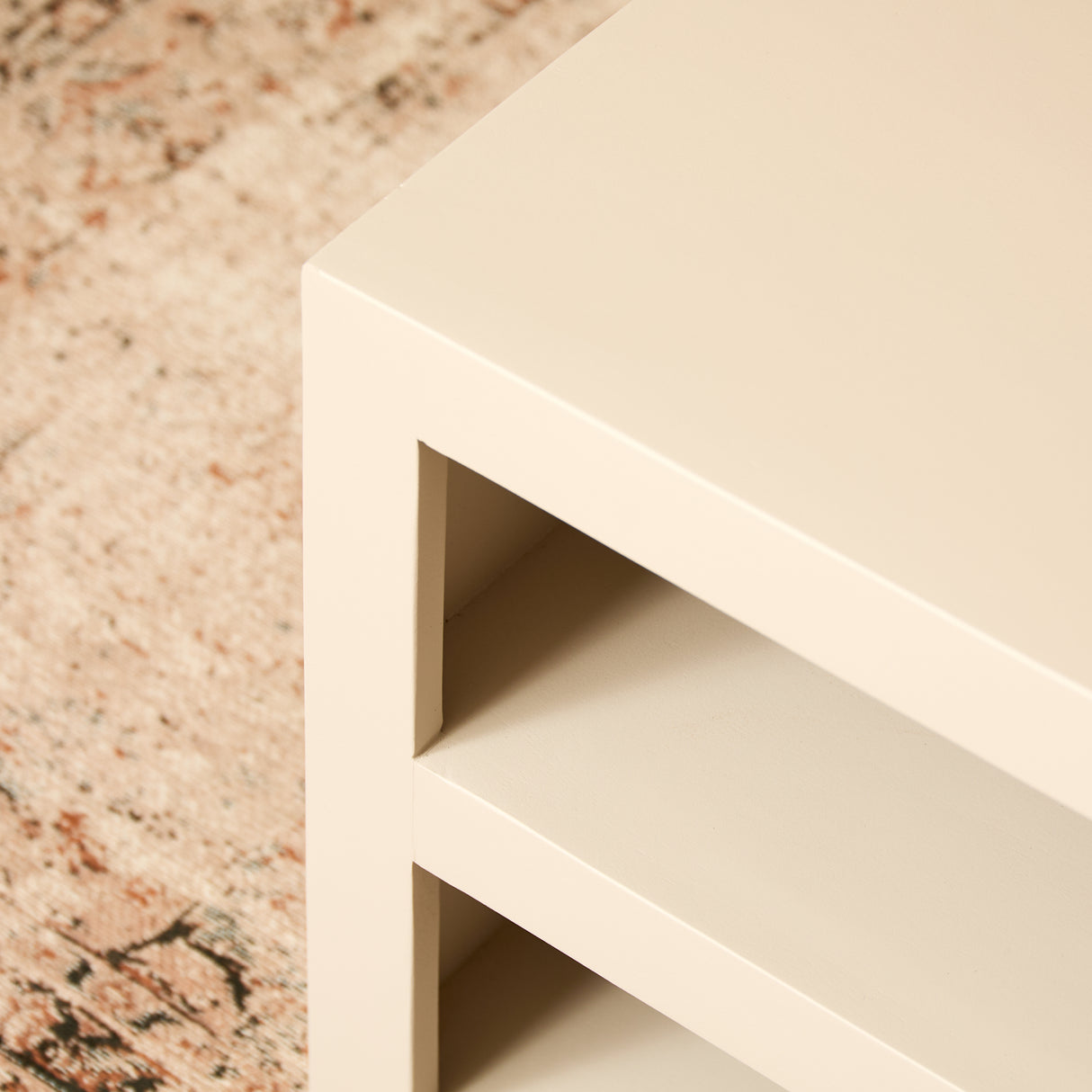 Vierkante Salontafel - Zand Mangohout - 80 cm - Modern Blokdesign met Dubbel Opbergvak