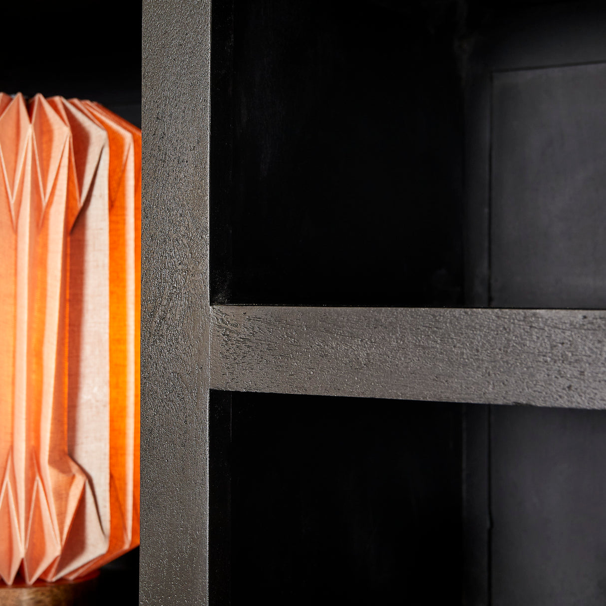 Vakkenkast - Zwart - Mangohout - XL - 160 cm - 3 Deuren