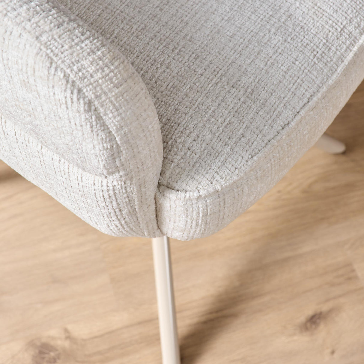Eetkamerstoel Bella | Off White | Poot Sand | Met armleuning Starfurn
