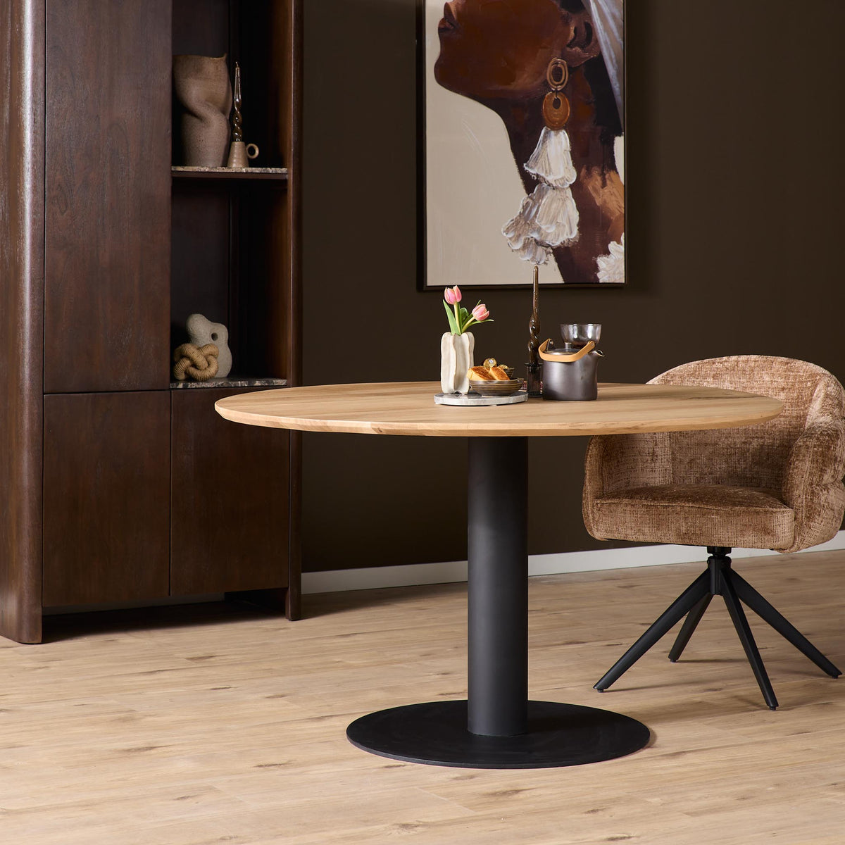 Ronde eettafel met massief eiken blad en stalen onderstel, Ø 110 cm
