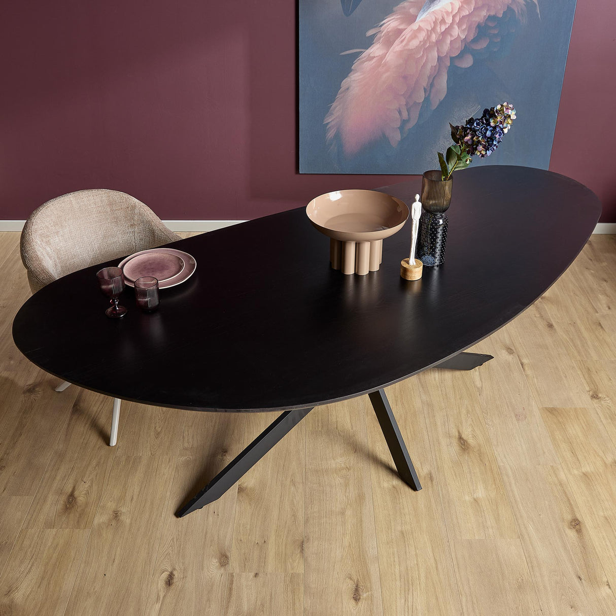 Organische Eettafel - Zwart Europees Eikenhout - 180 cm - Stalen Matrixpoot