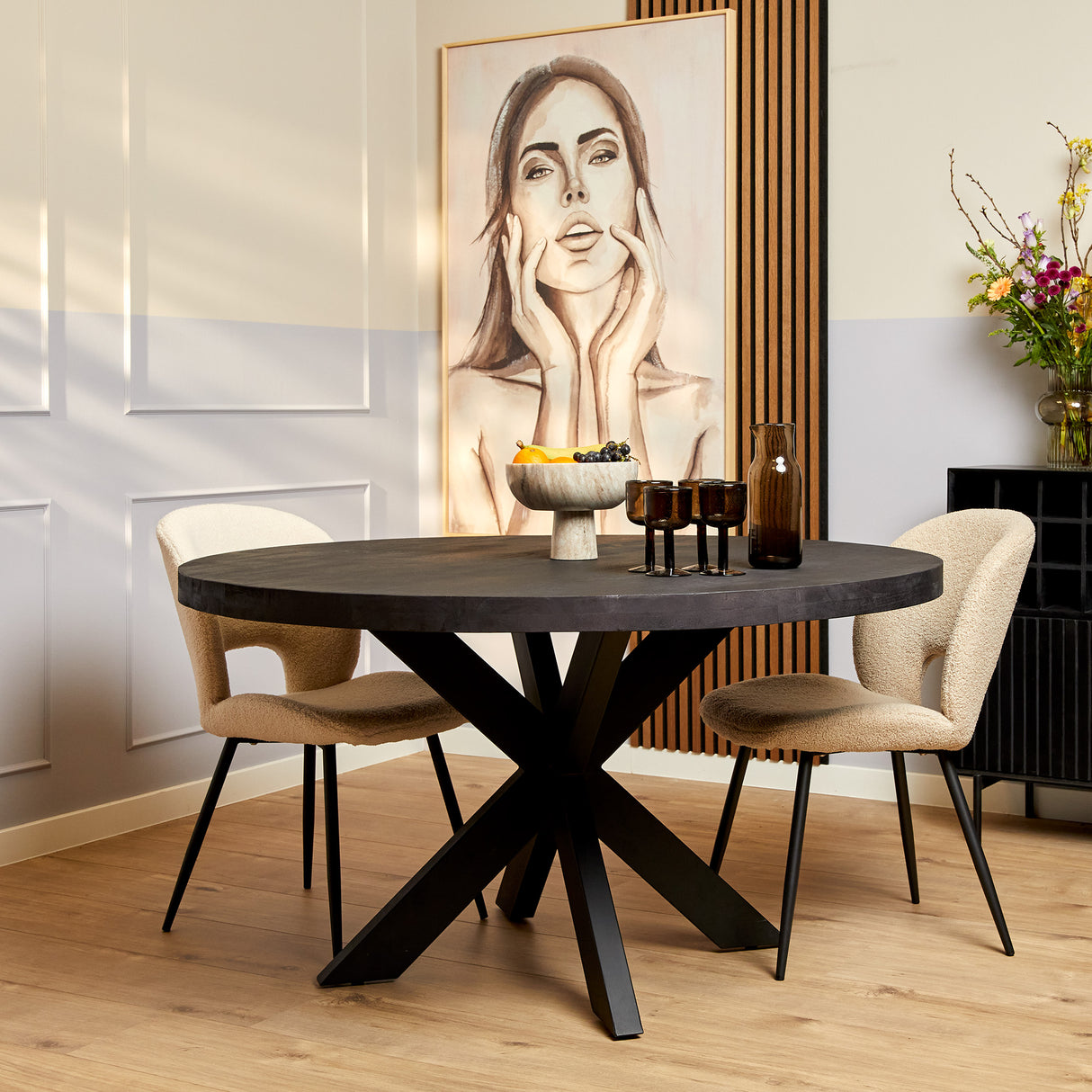Ronde eettafel - Zwart - Mangohout - 140 cm - Matrixpoot