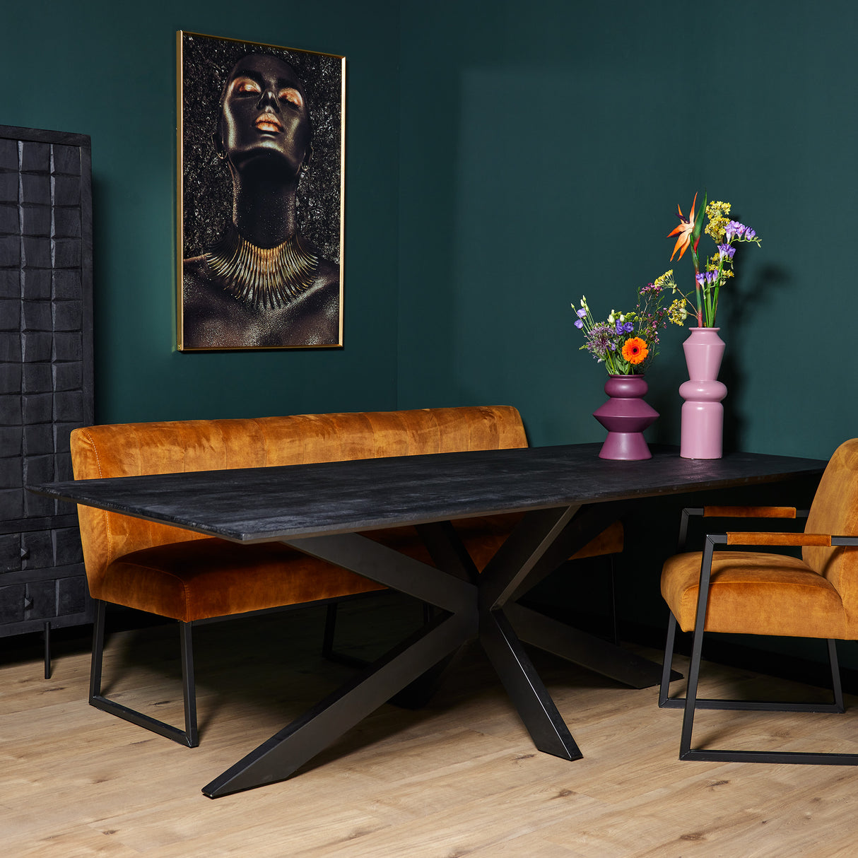 Industriële Eettafel - Zwart Mangohout - 160 cm - Matrixpoot