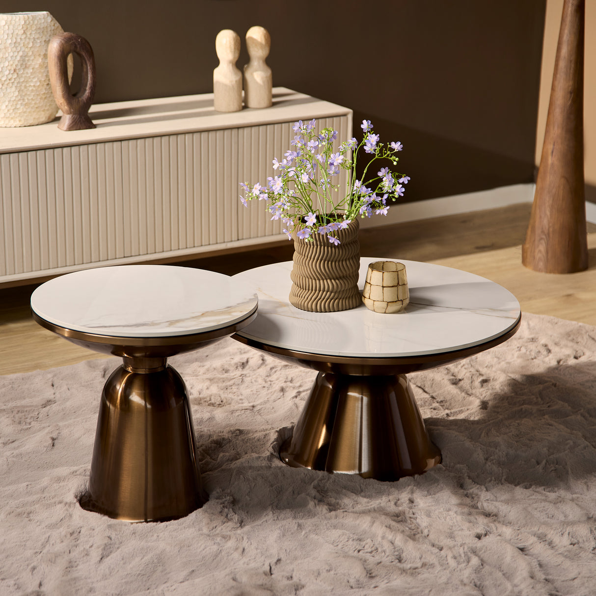 Salontafel - Set van 2 - Wit Gesinterd Natuursteen - Bronskleurig Staal - Luxe Design