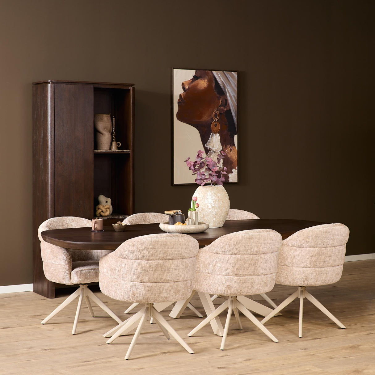 Eetkamerstoel Bella | Beige | Poot Sand | Met armleuning Starfurn