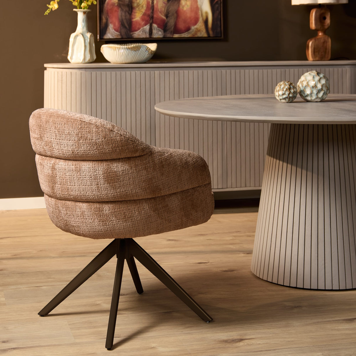 Eetkamerstoel Bella | Cinnamon | Poot Bronze | Met armleuning Starfurn