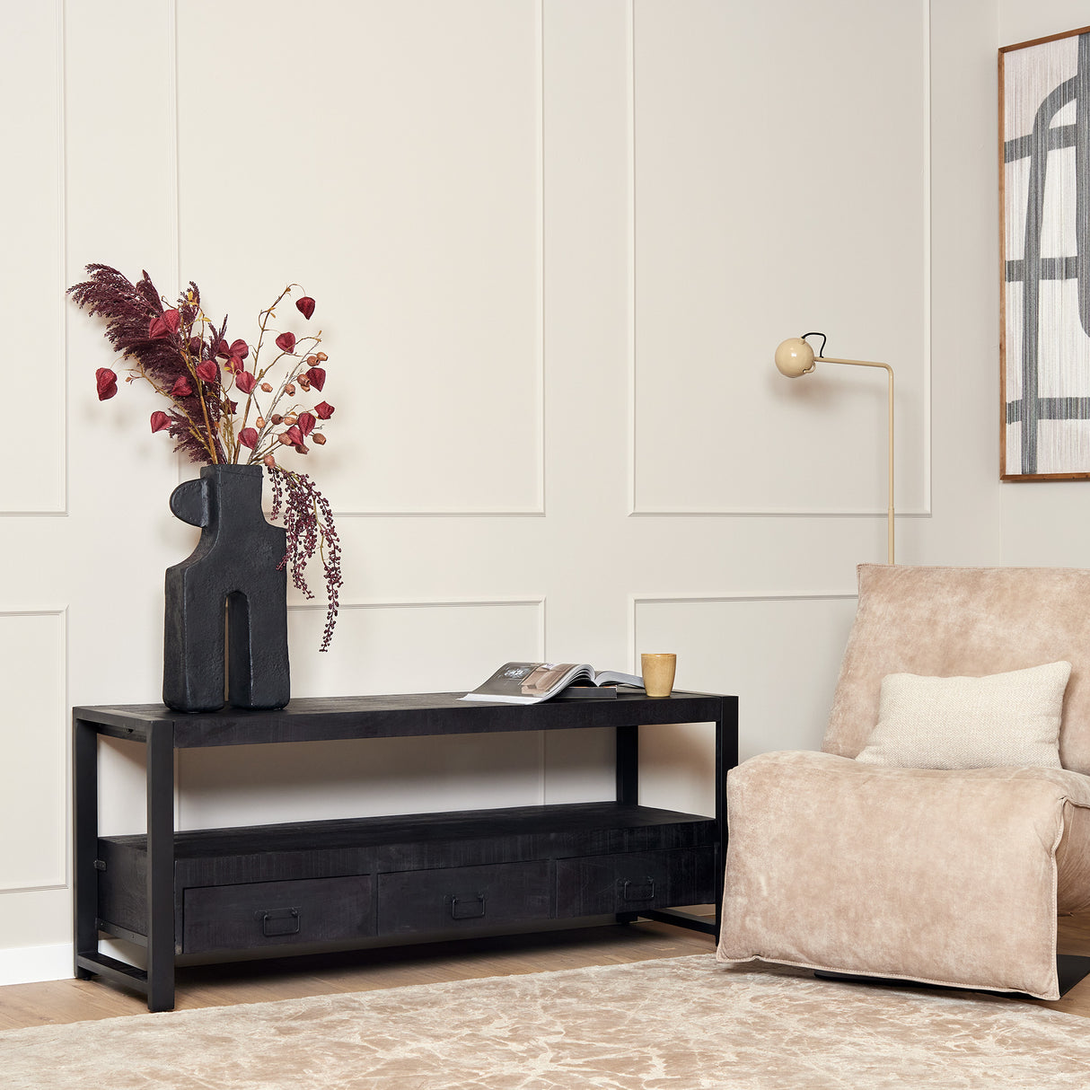Tv-meubel - Zwart - Mangohout - Metaal - 150 cm - 3 Lades